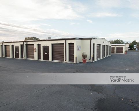 Source URL: https://cdnsc.rentcafe.com/dmslivecafe/3/1062105/1062105-1-3.jpg?width=-1&height=385&quality=80