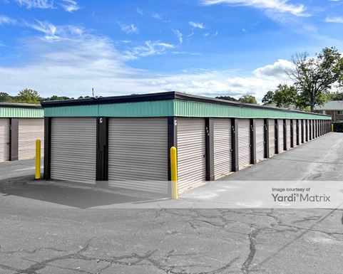 Source URL: https://cdnsc.rentcafe.com/dmslivecafe/3/1062106/1062106-1-6.jpg?width=-1&height=385&quality=80