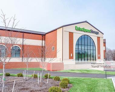 Storage Units for Rent available at 14316 Midlothian Turnpike, Midlothian, VA 23113