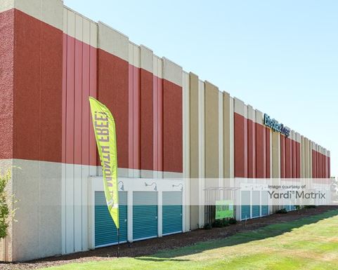 Source URL: https://cdnsc.rentcafe.com/dmslivecafe/3/1062132/1062132-1-3.jpg?width=-1&height=385&quality=80