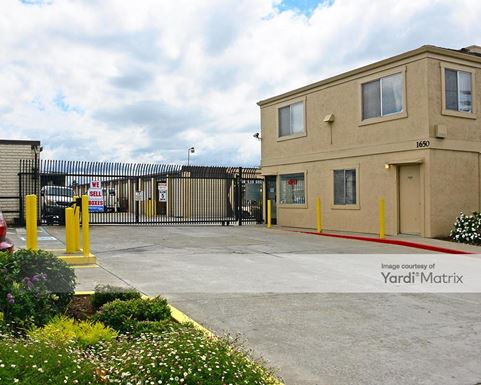 Source URL: https://cdnsc.rentcafe.com/dmslivecafe/3/1062188/1062188-1-3.jpg?width=-1&height=385&quality=80