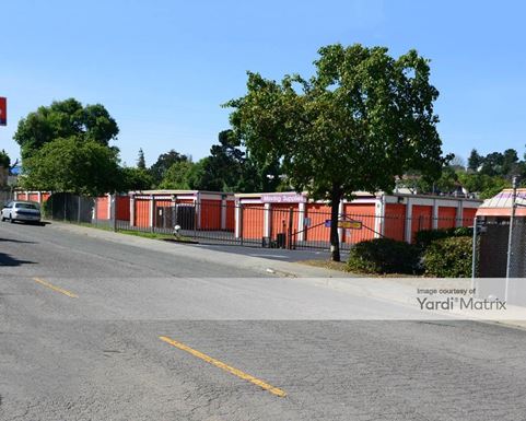 Source URL: https://cdnsc.rentcafe.com/dmslivecafe/3/1062190/1062190-1-2.jpg?width=-1&height=385&quality=80