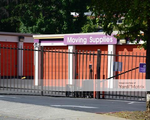 Source URL: https://cdnsc.rentcafe.com/dmslivecafe/3/1062190/1062190-1-5.jpg?width=-1&height=385&quality=80