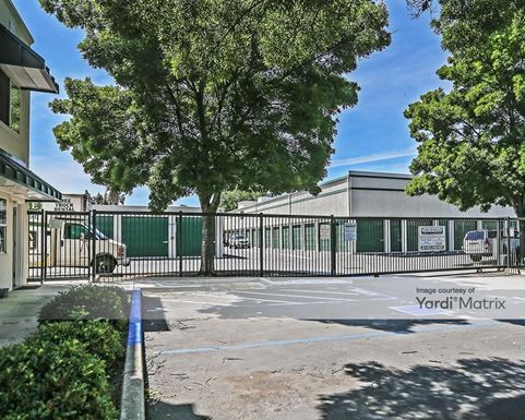 Source URL: https://cdnsc.rentcafe.com/dmslivecafe/3/1062211/1062211-1-4.jpg?width=-1&height=385&quality=80