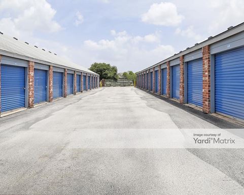 Source URL: https://cdnsc.rentcafe.com/dmslivecafe/3/1062223/1062223-1-5.jpg?width=-1&height=385&quality=80