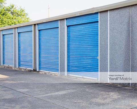 Source URL: https://cdnsc.rentcafe.com/dmslivecafe/3/1062228/1062228-1-4.jpg?width=-1&height=385&quality=80