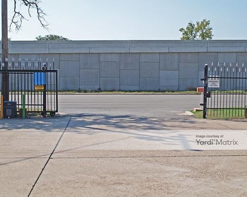 Source URL: https://cdnsc.rentcafe.com/dmslivecafe/3/1062232/1062232-1-2.jpg?width=-1&height=385&quality=80