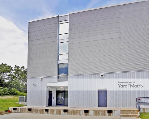 Source URL: https://cdnsc.rentcafe.com/dmslivecafe/3/1062238/1062238-1-4.jpg?width=-1&height=385&quality=80