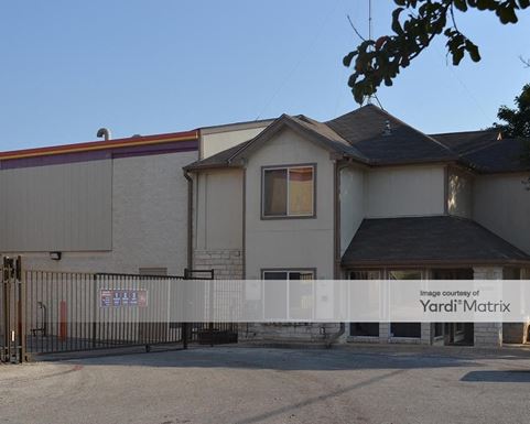 Source URL: https://cdnsc.rentcafe.com/dmslivecafe/3/1062242/1062242-1-2.jpg?width=-1&height=385&quality=80