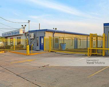 Storage Units for Rent available at 405 East Ben White Blvd, Austin, TX 78704