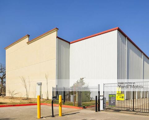 Source URL: https://cdnsc.rentcafe.com/dmslivecafe/3/1062268/1062268-1-2.jpg?width=-1&height=385&quality=80