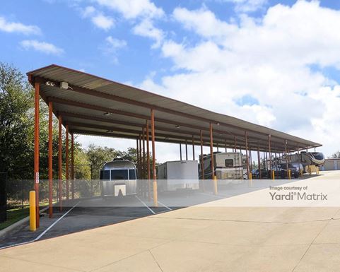 Source URL: https://cdnsc.rentcafe.com/dmslivecafe/3/1062268/1062268-1-4.jpg?width=-1&height=385&quality=80