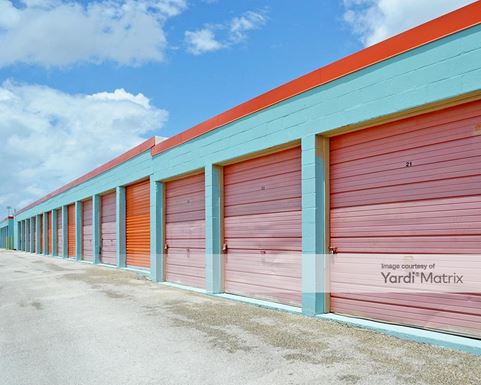 Source URL: https://cdnsc.rentcafe.com/dmslivecafe/3/1062273/1062273-1-4.jpg?width=-1&height=385&quality=80