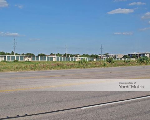 Source URL: https://cdnsc.rentcafe.com/dmslivecafe/3/1062274/1062274-1-3.jpg?width=-1&height=385&quality=80