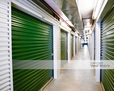 Source URL: https://cdnsc.rentcafe.com/dmslivecafe/3/1062277/1062277-1-5.jpg?width=-1&height=385&quality=80