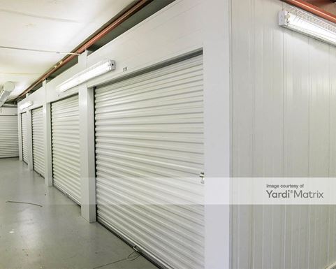 Source URL: https://cdnsc.rentcafe.com/dmslivecafe/3/1062285/1062285-1-3.jpg?width=-1&height=385&quality=80