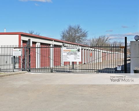 Source URL: https://cdnsc.rentcafe.com/dmslivecafe/3/1062292/1062292-1-2.jpg?width=-1&height=385&quality=80