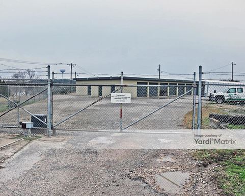 Source URL: https://cdnsc.rentcafe.com/dmslivecafe/3/1062293/1062293-1-5.jpg?width=-1&height=385&quality=80