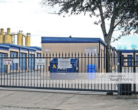 Source URL: https://cdnsc.rentcafe.com/dmslivecafe/3/1062298/1062298-1-3.jpg?width=-1&height=385&quality=80