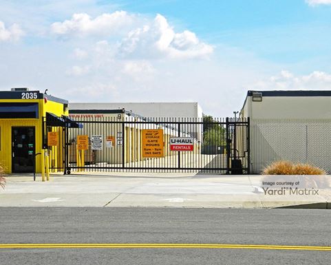 Source URL: https://cdnsc.rentcafe.com/dmslivecafe/3/1062317/1062317-1-5.jpg?width=-1&height=385&quality=80