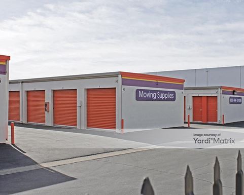 Source URL: https://cdnsc.rentcafe.com/dmslivecafe/3/1062320/1062320-1-3.jpg?width=-1&height=385&quality=80