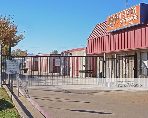 Source URL: https://cdnsc.rentcafe.com/dmslivecafe/3/1062391/1062391-1-3.jpg?width=-1&height=385&quality=80