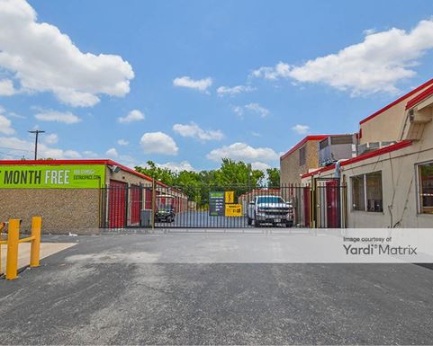 Source URL: https://cdnsc.rentcafe.com/dmslivecafe/3/1062397/1062397-1-4.jpg?width=-1&height=385&quality=80