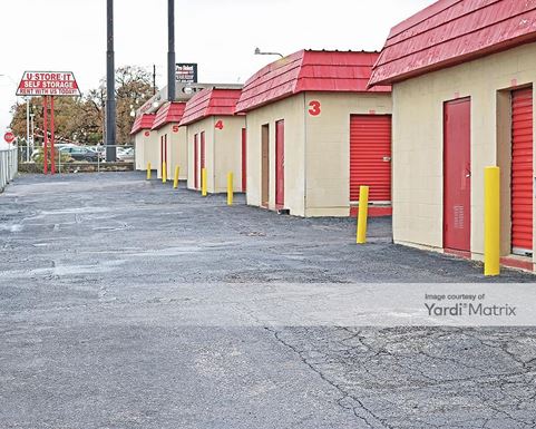 Source URL: https://cdnsc.rentcafe.com/dmslivecafe/3/1062398/1062398-1-4.jpg?width=-1&height=385&quality=80