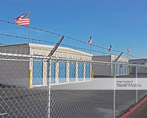 Source URL: https://cdnsc.rentcafe.com/dmslivecafe/3/1062402/1062402-1-5.jpg?width=-1&height=385&quality=80