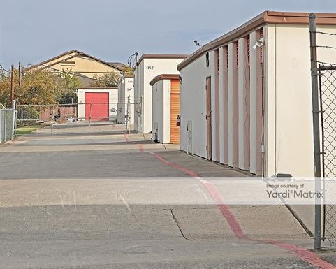 Source URL: https://cdnsc.rentcafe.com/dmslivecafe/3/1062406/1062406-1-4.jpg?width=-1&height=385&quality=80