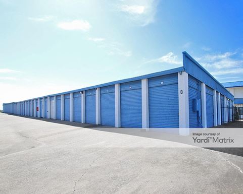 Source URL: https://cdnsc.rentcafe.com/dmslivecafe/3/1062415/1062415-1-3.jpg?width=-1&height=385&quality=80