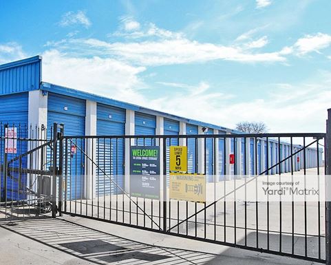 Source URL: https://cdnsc.rentcafe.com/dmslivecafe/3/1062415/1062415-1-5.jpg?width=-1&height=385&quality=80