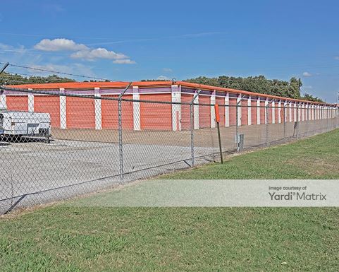 Source URL: https://cdnsc.rentcafe.com/dmslivecafe/3/1062421/1062421-1-2.jpg?width=-1&height=385&quality=80