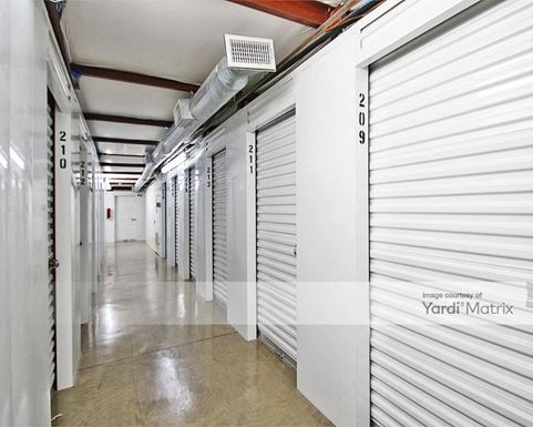 Source URL: https://cdnsc.rentcafe.com/dmslivecafe/3/1062422/1062422-1-3.jpg?width=-1&height=385&quality=80