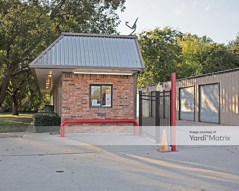 Source URL: https://cdnsc.rentcafe.com/dmslivecafe/3/1062439/1062439-1-4.jpg?width=-1&height=385&quality=80