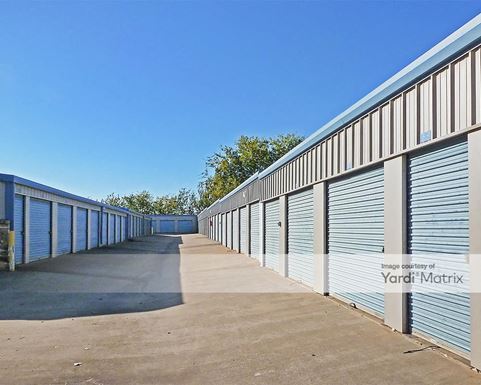 Source URL: https://cdnsc.rentcafe.com/dmslivecafe/3/1062443/1062443-1-4.jpg?width=-1&height=385&quality=80