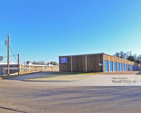 Source URL: https://cdnsc.rentcafe.com/dmslivecafe/3/1062444/1062444-1-2.jpg?width=-1&height=385&quality=80