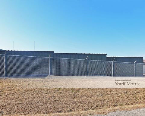 Source URL: https://cdnsc.rentcafe.com/dmslivecafe/3/1062445/1062445-1-5.jpg?width=-1&height=385&quality=80