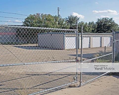 Source URL: https://cdnsc.rentcafe.com/dmslivecafe/3/1062448/1062448-1-4.jpg?width=-1&height=385&quality=80