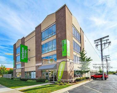 Storage Units for Rent available at 6603 West Diversey Avenue, Chicago, IL 60707