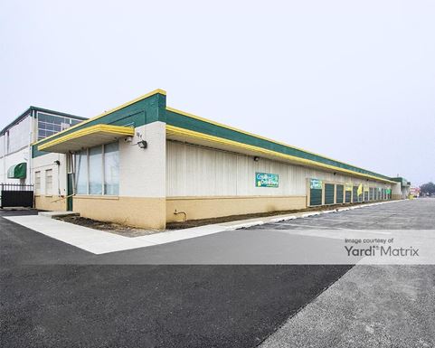 Source URL: https://cdnsc.rentcafe.com/dmslivecafe/3/1062470/1062470-1-3.jpg?width=-1&height=385&quality=80