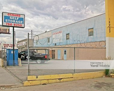 Storage Units for Rent available at 14235 Oxnard Street, Van Nuys, CA 91401