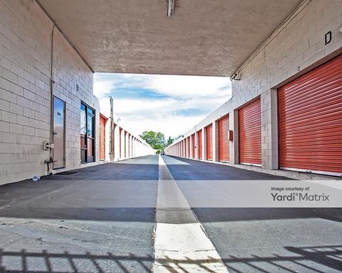 Source URL: https://cdnsc.rentcafe.com/dmslivecafe/3/1062484/1062484-1-3.jpg?width=-1&height=385&quality=80