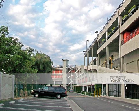 Source URL: https://cdnsc.rentcafe.com/dmslivecafe/3/1062485/1062485-1-4.jpg?width=-1&height=385&quality=80