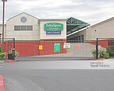 Source URL: https://cdnsc.rentcafe.com/dmslivecafe/3/1062494/1062494-1-3.jpg?width=-1&height=385&quality=80