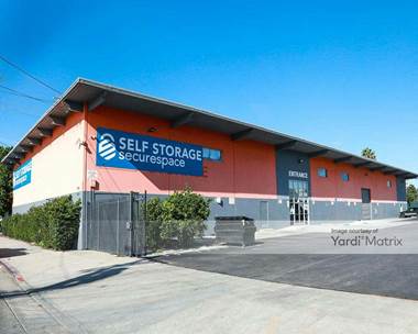 Storage Units for Rent available at 7523 Woodman Place, Van Nuys, CA 91405