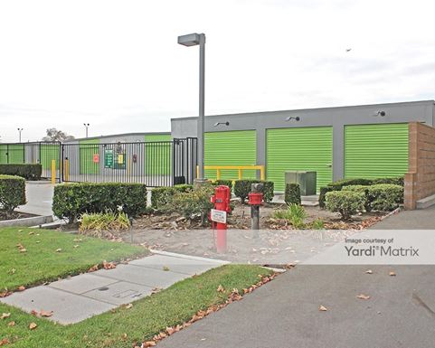 Source URL: https://cdnsc.rentcafe.com/dmslivecafe/3/1062507/1062507-1-2.jpg?width=-1&height=385&quality=80