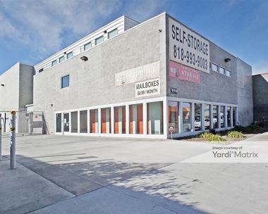 Storage Units for Rent available at 9919 Canoga Avenue, Chatsworth, CA 91311