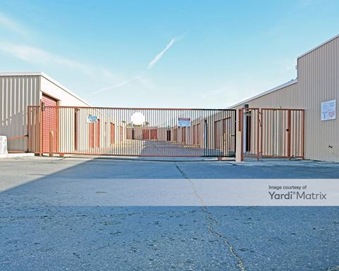 Source URL: https://cdnsc.rentcafe.com/dmslivecafe/3/1062556/1062556-1-2.jpg?width=-1&height=385&quality=80