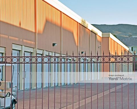 Source URL: https://cdnsc.rentcafe.com/dmslivecafe/3/1062588/1062588-1-3.jpg?width=-1&height=385&quality=80